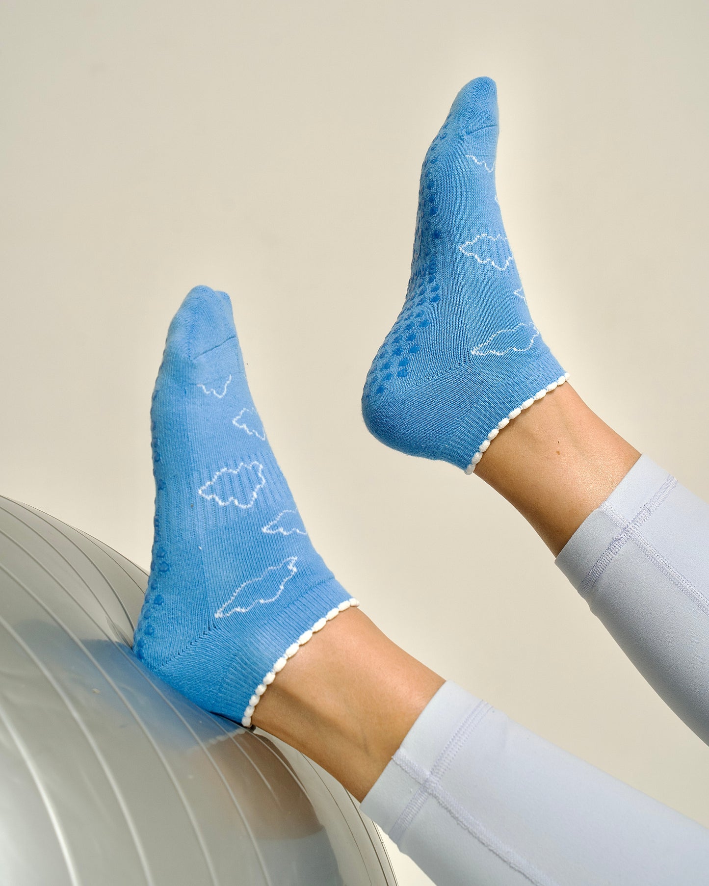 Drift Low Grip Socks